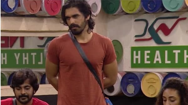 ചോദ്യം ചെയ്ത് ഷിയാസ് 