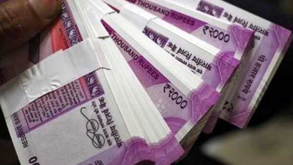 വെളുക്കാന് തേച്ചത് പാണ്ടായി വെളുക്കാന് തേച്ചത് പാണ്ടായി