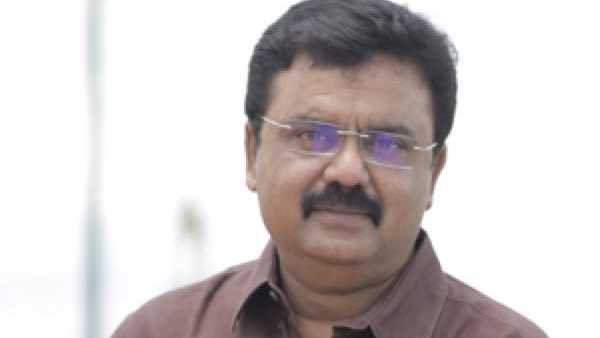 ഷര്‍ട്ട് കീറല്‍, അഭിനയം, നാട്ടുകാരെ പറ്റിക്കല്‍!