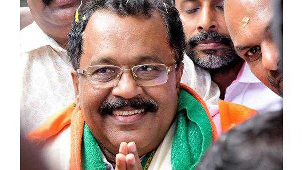 ശ്രീധരന്‍ പിള്ളയ്ക്ക് കൂടുതല്‍ സാധ്യത