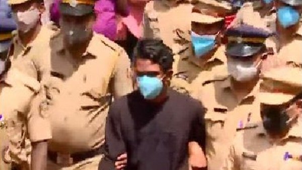 ഒരു കൂസലുമില്ലാതെ പ്രതി