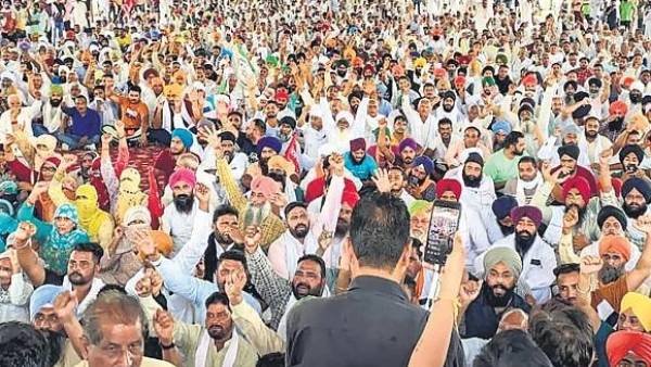 ബാരിക്കേഡുകള്‍ 