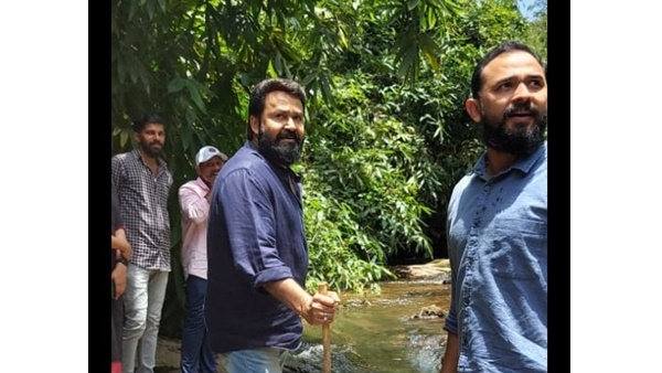 കാടും, മേടും, മലയും , ഏല ചോലയും , വനചോലയും , വെള്ള ചാട്ടവും