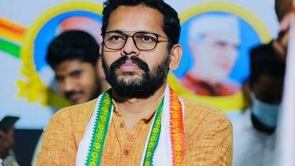 പുനർ നിർമ്മിതിക്കായി