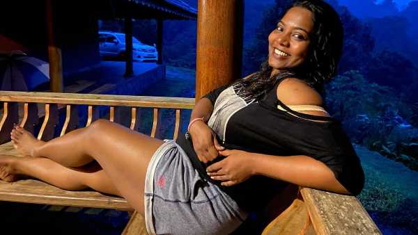 Sayanora: ‘നന്നായി ഡാൻസ് കളിക്കുമായിരുന്നു, നിറവും രൂപവും കാരണം ടീമിലെടുത്തില്ല’; പിന്നെ ഭരതനാട്യം കളിച്ചിട്ടില്ലെന്ന് സയനോര