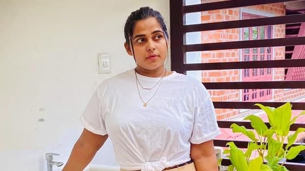 കുട്ടിക്കാലത്ത് നേരിട്ടത്