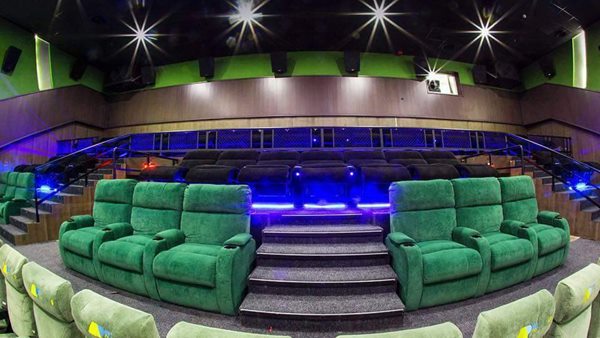 ഏരീസ് പ്ലക്‌സ് തിയറ്റര്‍