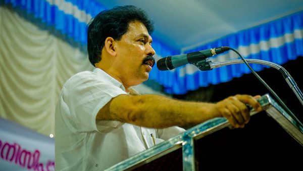  കാരാട്ട് റസാഖ്