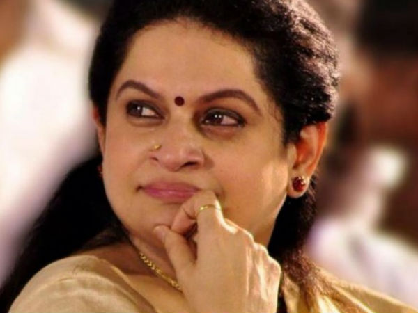 3 വനിതകളും ജനറല്‍ സെക്രട്ടറിമാരും. 