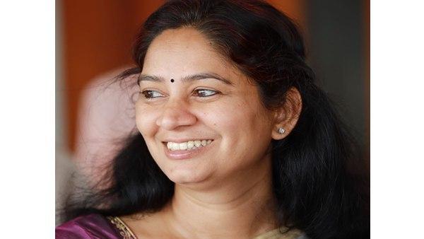 ഡി വൈ എഫ് ഐ നേതാക്കളോ പ്രവര്ത്തകരുമായോ എനിക്ക് ഡി വൈ എഫ് ഐ നേതാക്കളോ പ്രവര്ത്തകരുമായോ എനിക്ക്