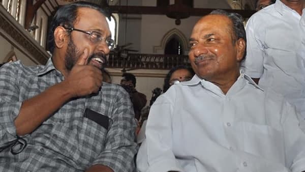 കോൺഗ്രസിന്റെ വിദ്യാർത്ഥി വിഭാഗത്തിലൂടെ കോൺഗ്രസിന്റെ വിദ്യാർത്ഥി വിഭാഗത്തിലൂടെ