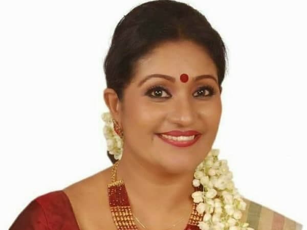 വല്യ അഭിനേത്രിയൊന്നും അല്ലെങ്കിലും 