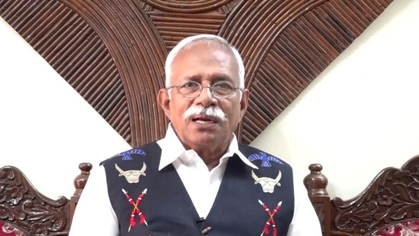  ഷമ മുഹമ്മദും മുന്‍ കേണലായ ആര്‍ജി നായരും