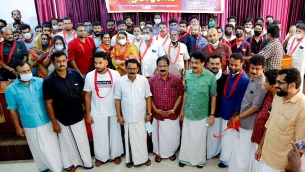 എന്നെപ്പോലെ ഒരാൾക്ക് 