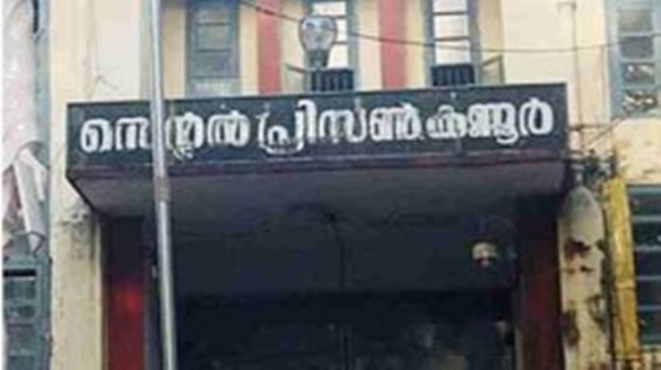 കോഴി മുതല്‍ പശുവരെ 