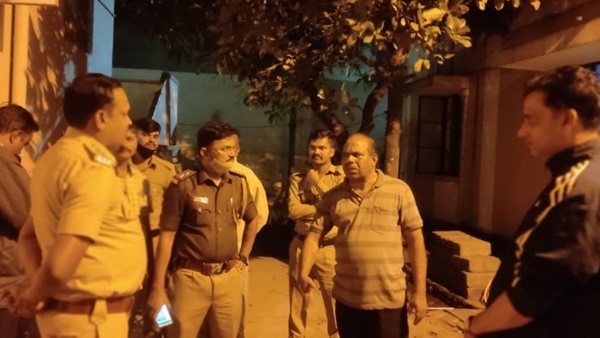 പള്ളിക്ക് ചുറ്റും സുരക്ഷാ ഏർപ്പെടുത്തിയിട്ടുണ്ട്. ഞങ്ങളുടെ പക്കൽ സിസിടിവി