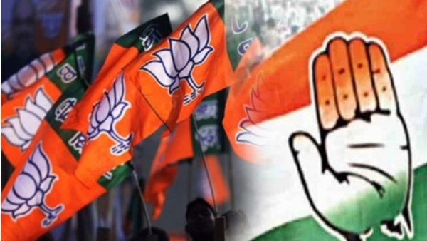 കോണ്‍ഗ്രസ് വായില്‍ തോന്നിയത് കോതയ്ക്ക് പാടുകയാണ്