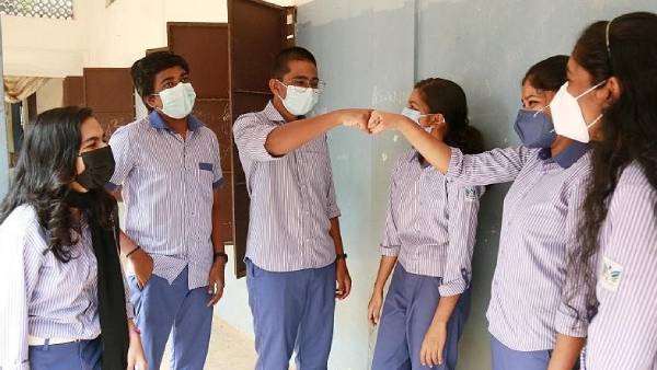 ജമാഅത്തെ ഇസ്ലാമിയുടെ നിയന്ത്രണത്തിലുള്ള ചാനലായ മീഡിയ വണ്ണിലെ