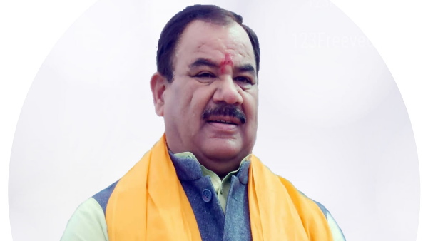  നാടകീയ നീക്കങ്ങൾ