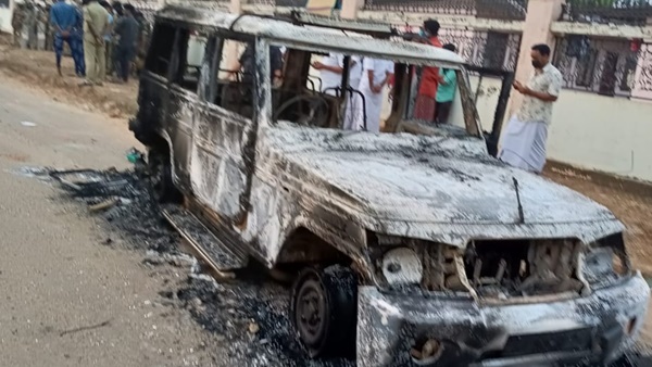 ഇനിയും ഇത്തരം സംഭവങ്ങൾ ആവർത്തിക്കാൻ പാടില്ല. ഇനിയും ഇത്തരം സംഭവങ്ങൾ ആവർത്തിക്കാൻ പാടില്ല.