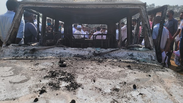 സാബു ജേക്കബിന്റെ പേര് എടുത്ത് സാബു ജേക്കബിന്റെ പേര് എടുത്ത്