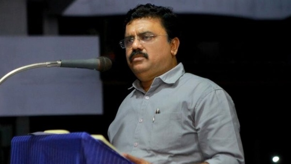 മാരാർജിക്കുമാത്രം ഹിന്ദു പാത്രത്തിൽ കൊടുക്കാൻ