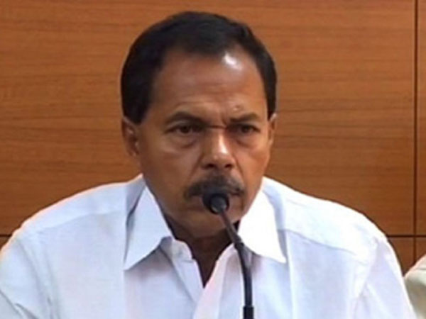  മഹാരാജാസിലെ വിദ്യാർത്ഥി നേതാവ്