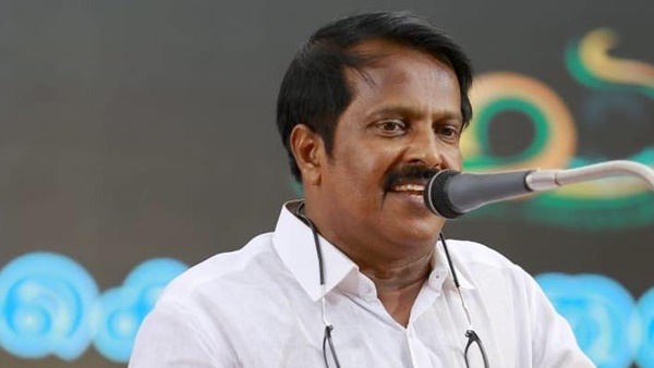 കെ എസ് ബി എ തങ്ങളെ പീലമേട് പോലീസിന് കൈമാറി കെ എസ് ബി എ തങ്ങളെ പീലമേട് പോലീസിന് കൈമാറി