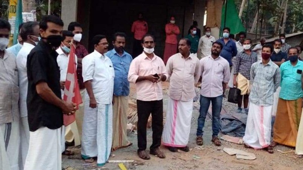 അമൃതയുടെ പേരിലുള്ള സ്ഥലം ആർ എസ് എസ് കാർക്ക്