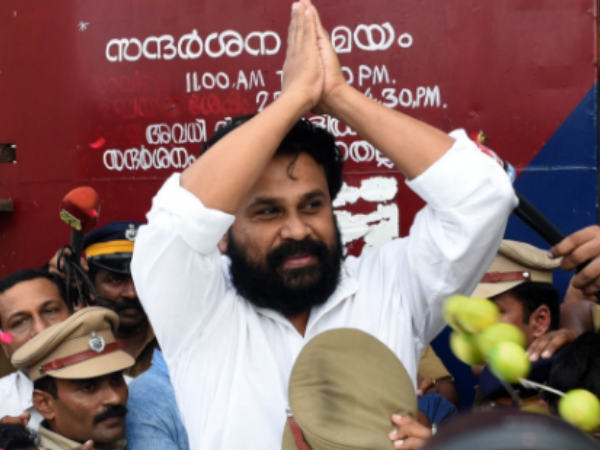 നടി ആക്രമിക്കപ്പെട്ട കേസിലേയും അന്വേഷണ ഉദ്യോഗസ്ഥരെ