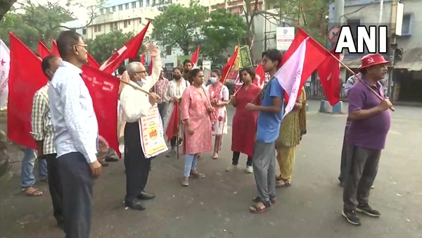 48 മണിക്കൂർ പ്രതിഷേധം 48 മണിക്കൂർ പ്രതിഷേധം