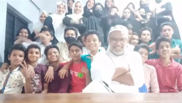 കുറച്ചു ദിവസങ്ങളായി സോഷ്യല്‍ മീഡിയയില്‍