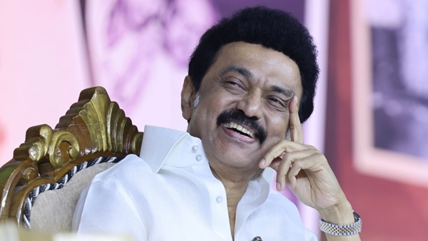 ഈ വേദിയിലുള്ള നേതാക്കളോട് മാത്രമല്ല