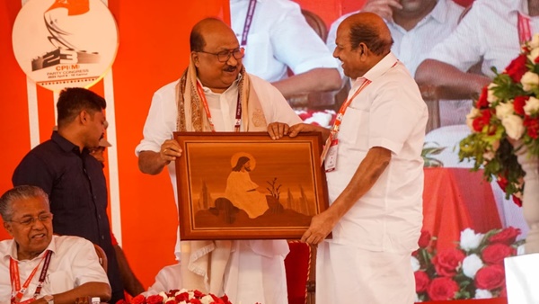 രാഷ്ട്രീയ സത്യ സന്ധത ഇല്ലാതെ