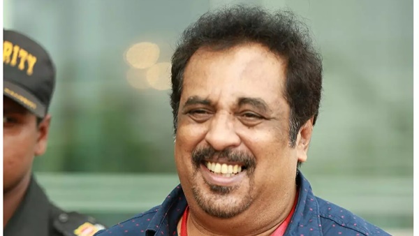 അല്ലെങ്കിലും ഈ പിന്തുണ എന്നൊക്കെ പറയുന്നത്
