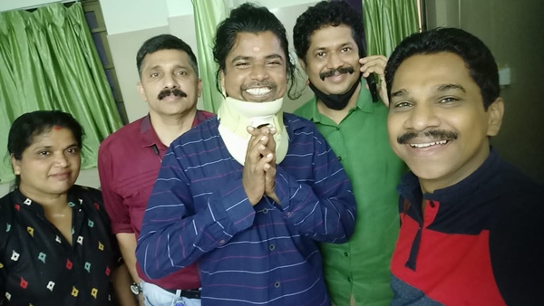 ''ഇടയ്ക്ക് അപകടം സംഭവിച്ചതിനാല് ശരീരസ്ഥിതിയും മെച്ചമല്ല. ''ഇടയ്ക്ക് അപകടം സംഭവിച്ചതിനാല് ശരീരസ്ഥിതിയും മെച്ചമല്ല.
