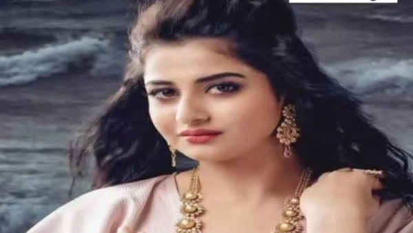 വിവാഹം കഴിഞ്ഞ നാള്‍ മുതല്‍ സജാദിന്റെ ബന്ധുക്കളും അമ്മയും