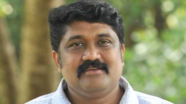 മാത്യു അങ്ങനെയൊക്കെയാണ്. നല്ല അച്ചടി ഭാഷയിൽ ശുദ്ധ അസംബന്ധം
