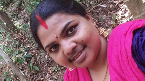 സ്ഥിരം കാണുന്നവർക്കൊന്നും ഇതൊരു വിഷയമല്ല.