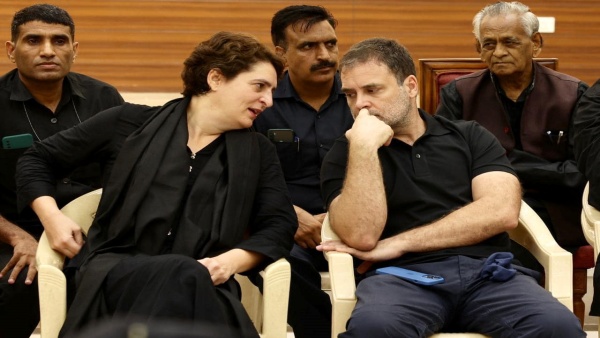 എന്നാല്‍ എ ഐ സി സിയുടെ തലപ്പത്തേക്ക് ഇല്ലെന്ന സൂചന