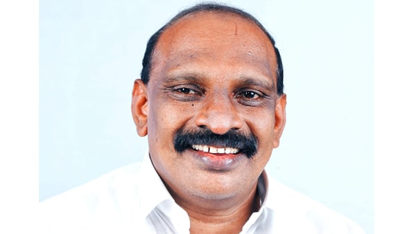 സ്വഭാവികമായും നിലവിലുള്ള സാഹചര്യങ്ങളും പരിമിതമായ