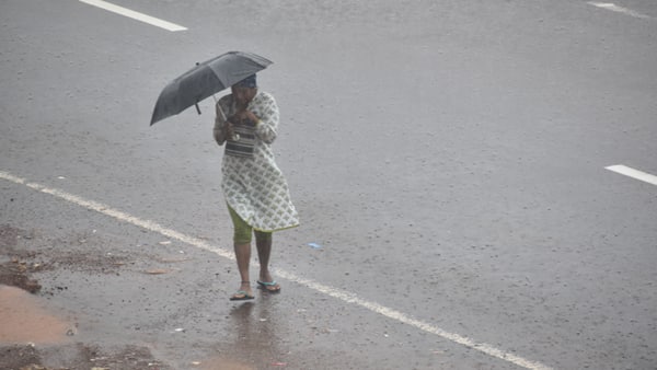 തെക്കേ ഇന്ത്യക്ക് മുകളിലായി നിലനിൽക്കുന്ന അന്തരീക്ഷ