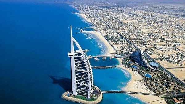 മൂന്ന് ദ്വീപുകളിലാണ് യുഎഇയുടെ അവകാശ വാദം