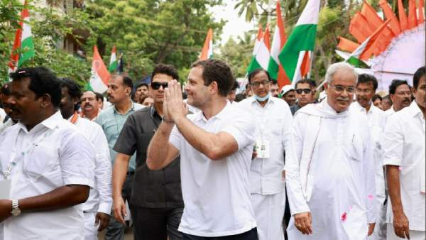 ബിജെപിയില്ലാത്ത സംസ്ഥാനങ്ങളിലൂടെ... ബിജെപിയില്ലാത്ത സംസ്ഥാനങ്ങളിലൂടെ...