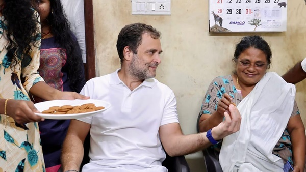 ഒപ്പം നടന്നവർ തളർന്നെങ്കിലും ഒരു തളർച്ചയും ഇല്ലാതെയായിരുന്നു