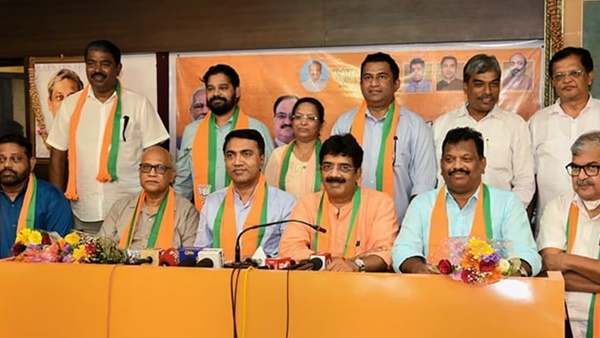 ഗോവയിൽ മുൻ മുഖ്യമന്ത്രി ദിഗംബർ കാമത്ത്