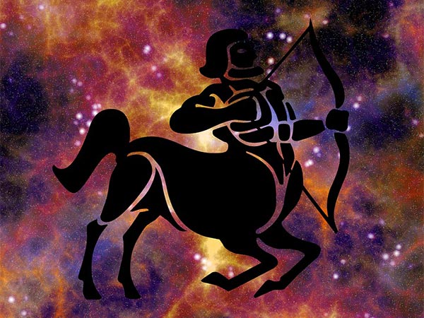 ധനു (മൂലം, പൂരാടം, ഉത്രാടം 1/4)