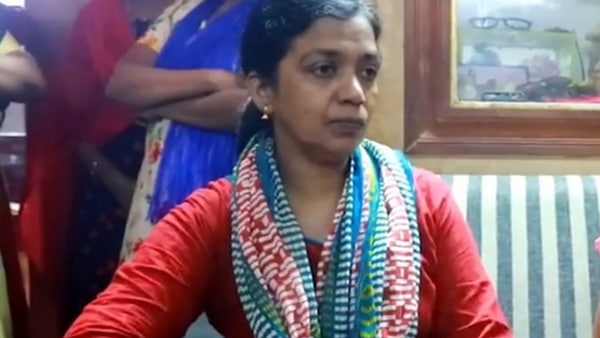 അവളെ വിശ്വസിച്ചതും സ്നേഹിച്ചതും