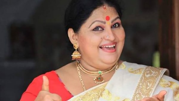 ഒരു വേഷത്തിന് വേണ്ടി ആർക്കും വഴങ്ങിക്കൊടുക്കരുത്