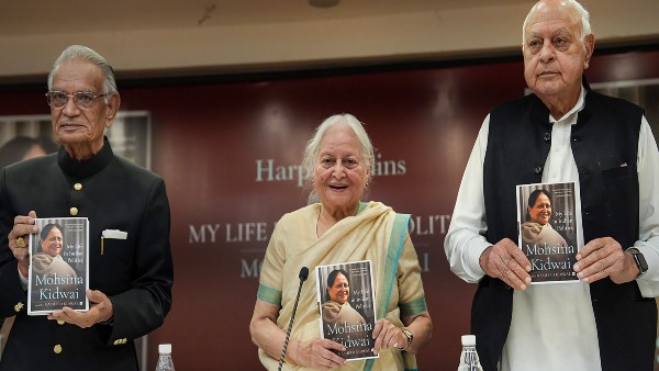 രാഹുൽ ഗാന്ധിയും ഹിന്ദുത്വയെപ്പറ്റി സമാനമായ 